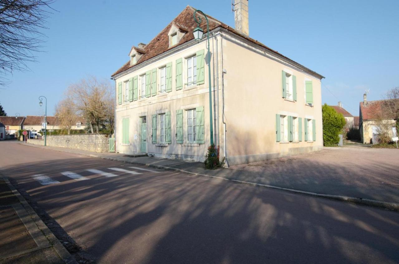 Gite Communal 150 Sainpuits Экстерьер фото